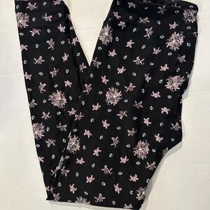 LuLaRoe Black and Pink Floral Leggings
